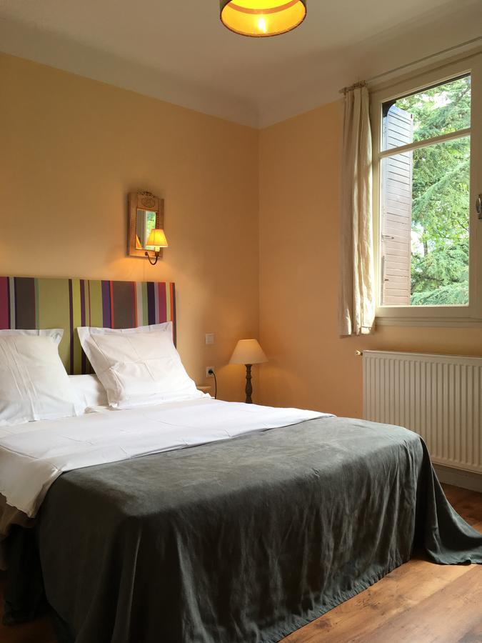 La Mirabelle-Casteil Country House Hostal Exterior foto