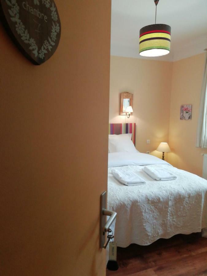 La Mirabelle-Casteil Country House Hostal Exterior foto