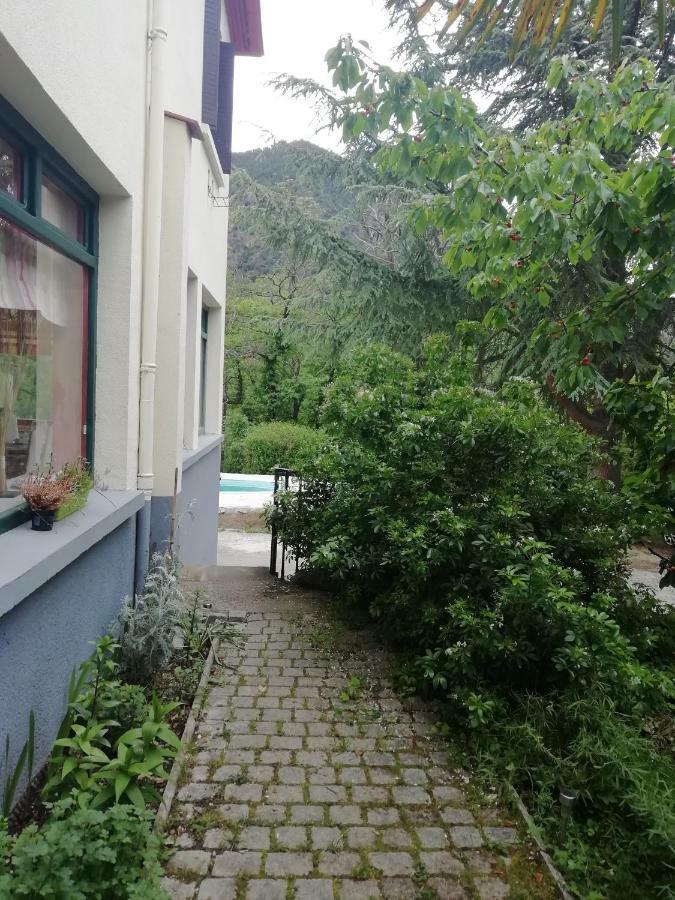 La Mirabelle-Casteil Country House Hostal Exterior foto